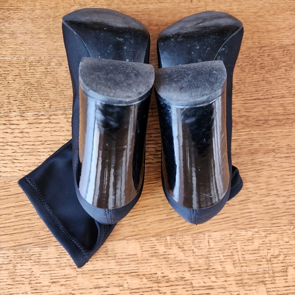 Black Bata Boots, Sz 41/ Size 10 - Block Heel - Picture 12 of 16